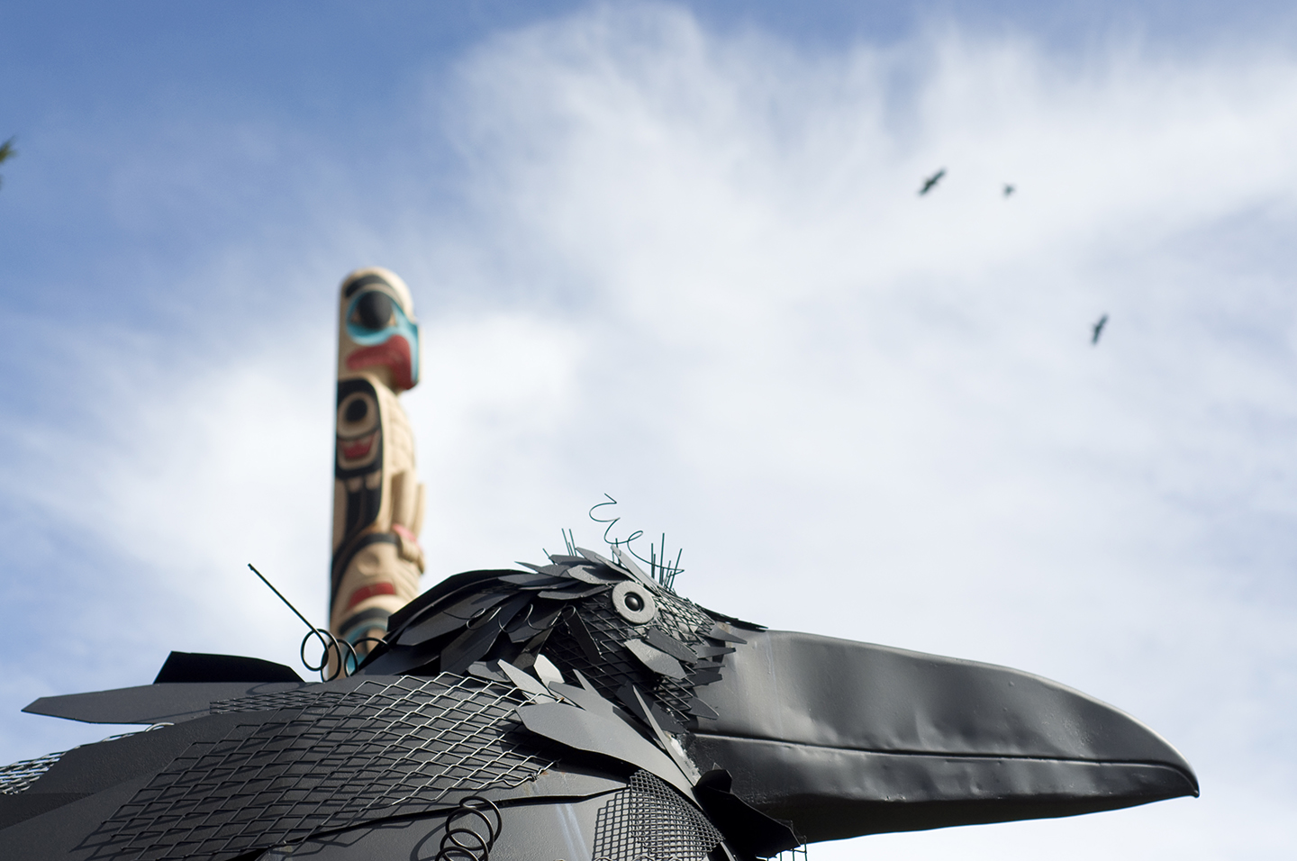 totem with ravens