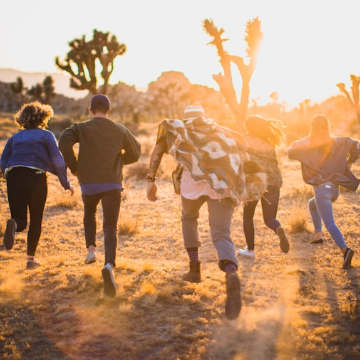 People Running graphic